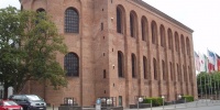 Trier-římská bazilika Palastaula.JPG