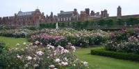 Hampton Court (červen).JPG